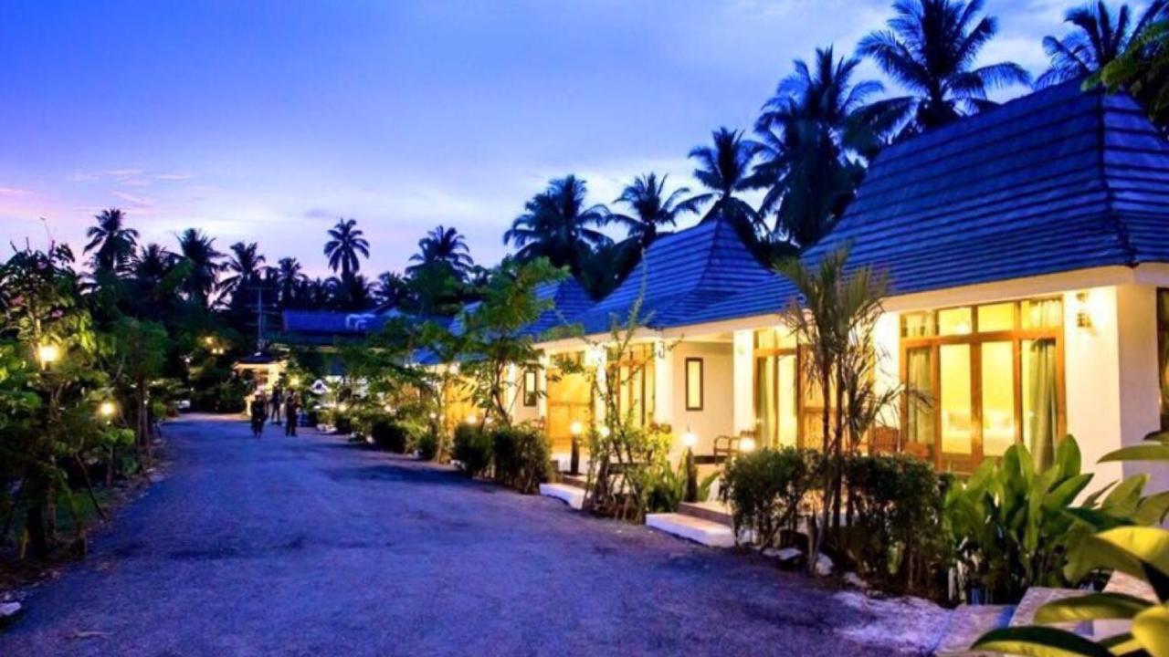 סוראט תאני Ruean Thai Nai Bang By Pansak Resort מראה חיצוני תמונה